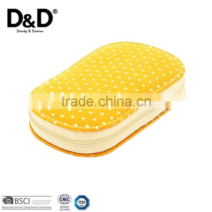 D&D Sewing Notions Zipper Pouch Promotion Gift Sewing Kit with sewing accessories