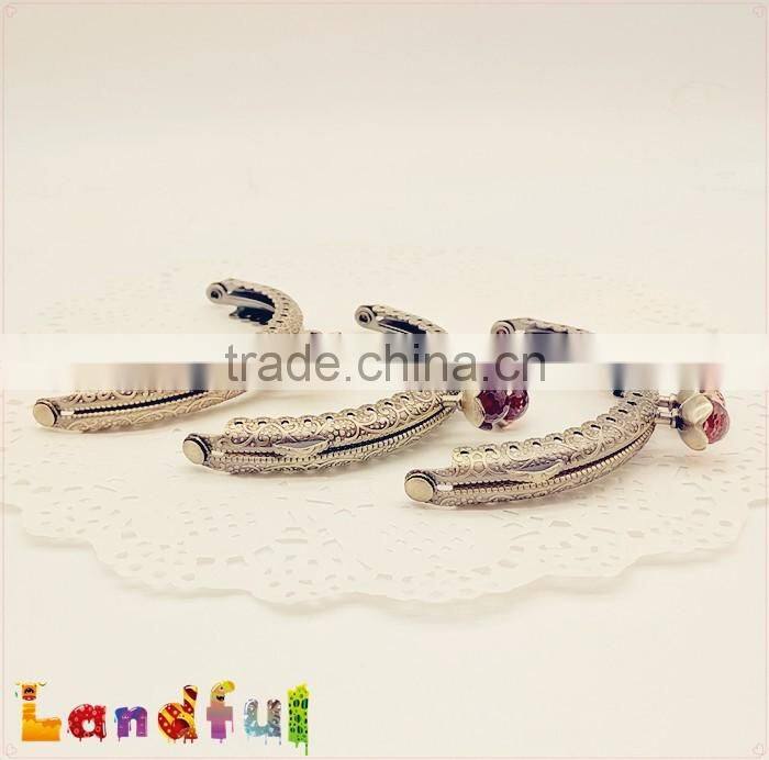 8.5cm Bronze Embossed Pattern Crystal Bead Lotus Metal Purse Clutch Frame