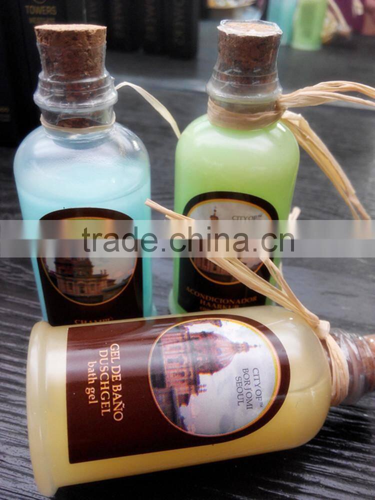 Luxury hotel amenity set disposable bottle with wodden cap