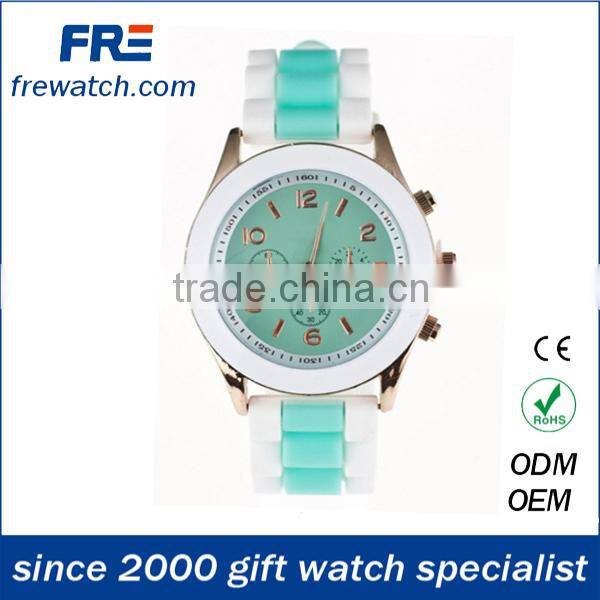 2015 popular contrast color silicone watch for young