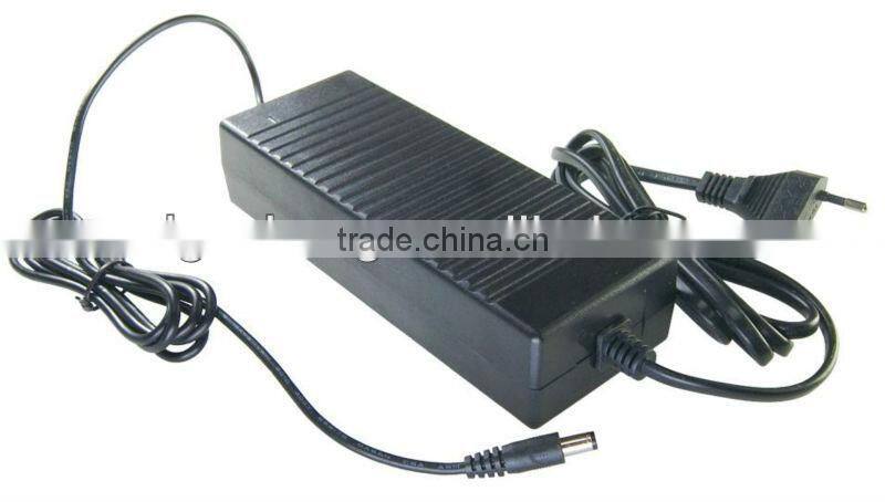 CE approved 12V 5A power adapter with cigarette lighter socket