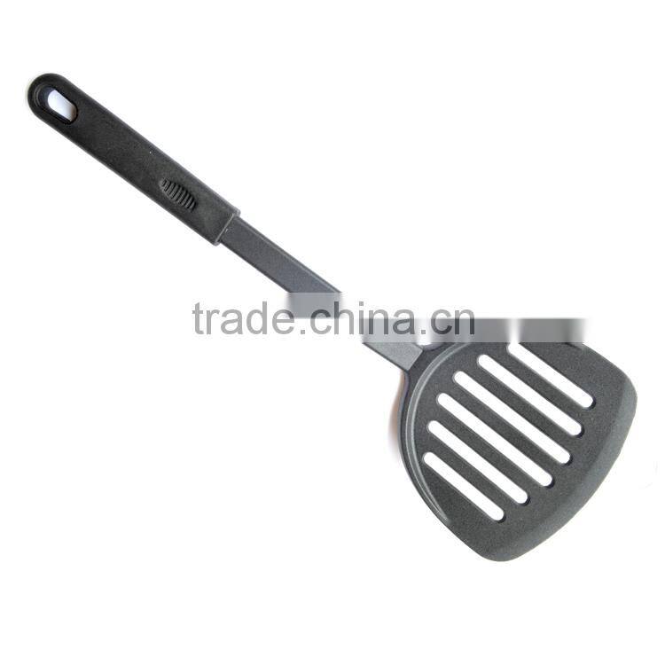 nice handle feeling soup spoon with food grade nylon