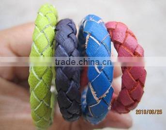 Wholesale sheepskin round knitted leather cord