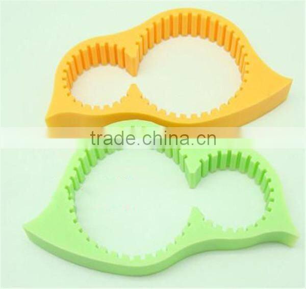 Promotional Multifunctional Lovely Chicken Shaped Silicone Bottle Opener for bulk