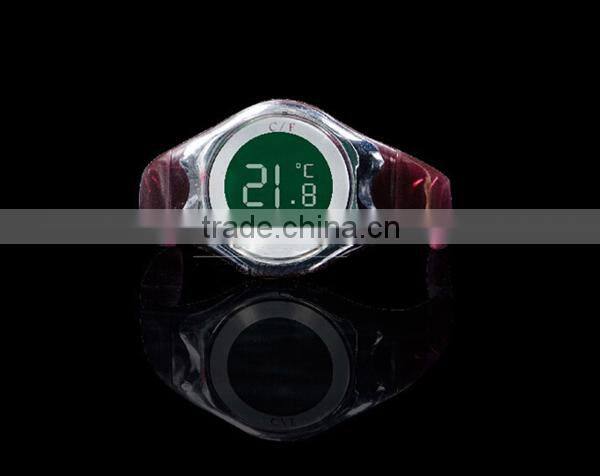 Digital red wine bottle thermometer with LCD display