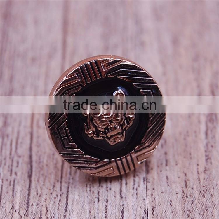 Wholesale tiger shape trouser bavarian lederhosen leather shoe buttons