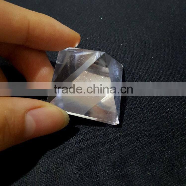 Africa Style Top Quality Transparent Clear Crystal Pyramids