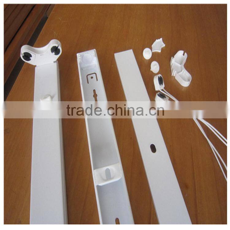 Modern design T8 bare batten with T8 LED tube light with 0.4mm steel body for LED tube