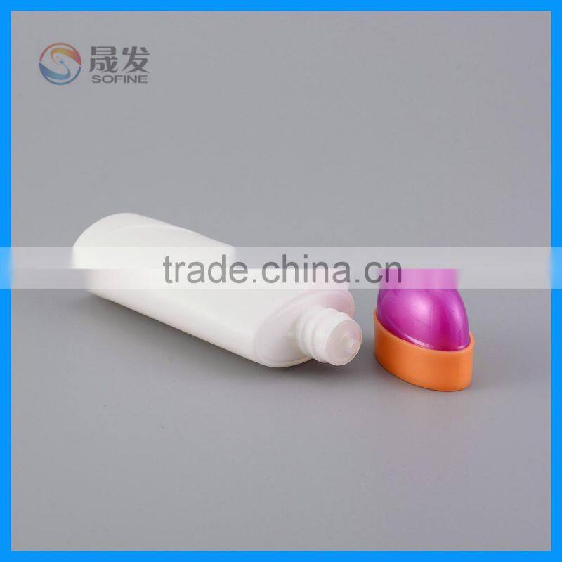 PE cosmetic lotion packaging bottle