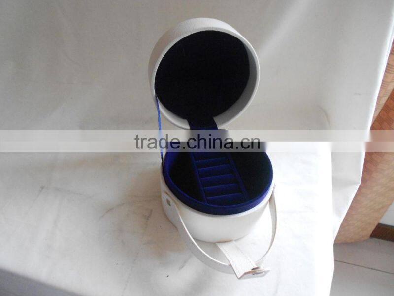 CL-204 Leather Jewelry store content case