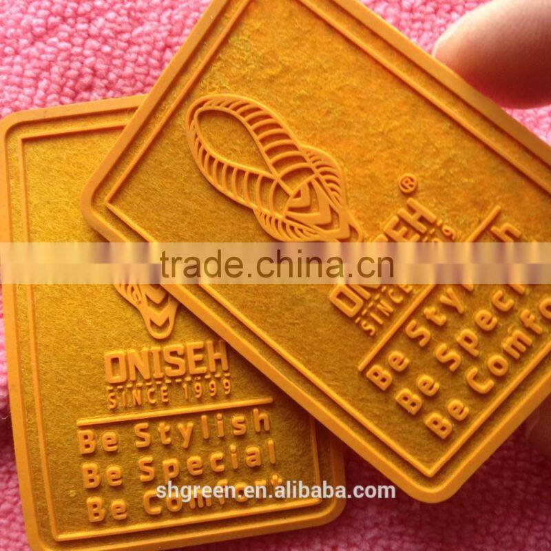 Microfibre basis raised rubber animal foot logo patch