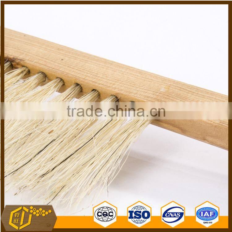 BEEKEEPING AND CLEANING BRUSH