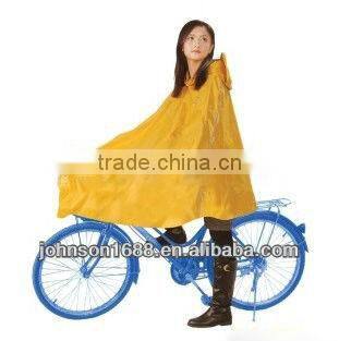Disposable raincoat