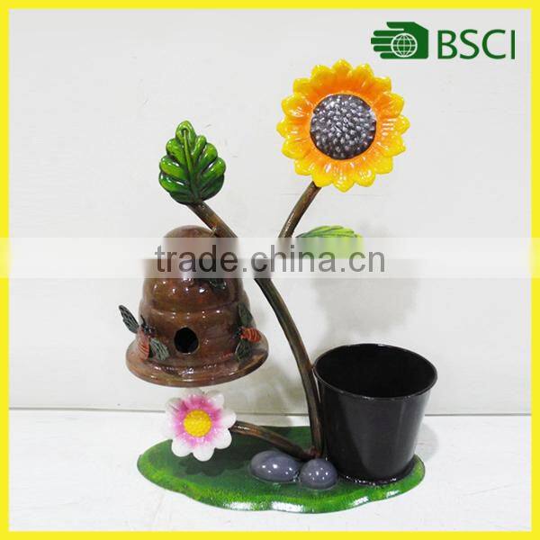 2016 Special design birdhouse wholesale wire planter baskets