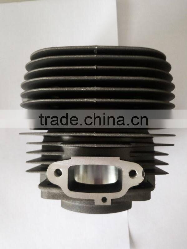 070 Chain saw cylinder