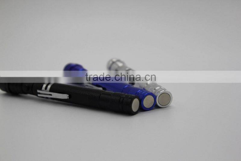 3Led Telescopic torch with magnetic,with 4*LR44 Batteries