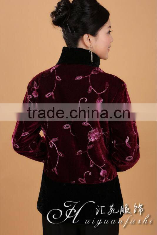 chinese woman traditional wear