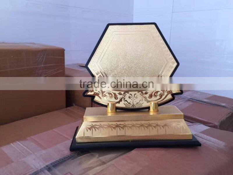 2017 New design metal trophy /wooden base trophy / black acrylic trophy /crystal trophy kjj-01