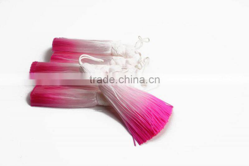 2016 Very Cheap But Good Quality A smooth surface cotton tassel