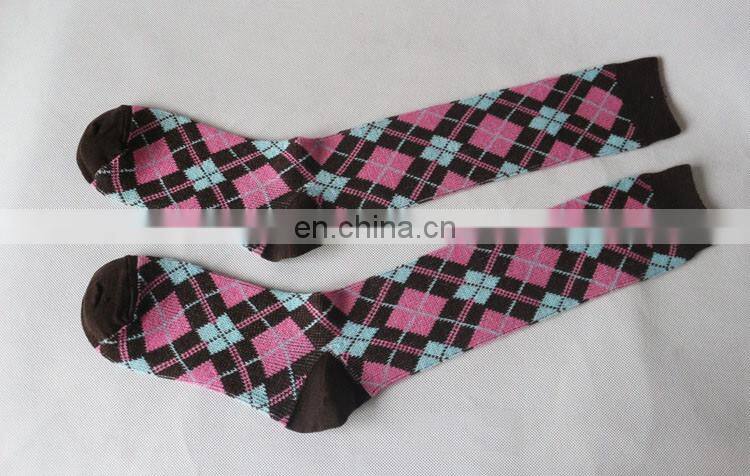 2016 Popular Houndstooth slim fit boot socks custom ladies long socks