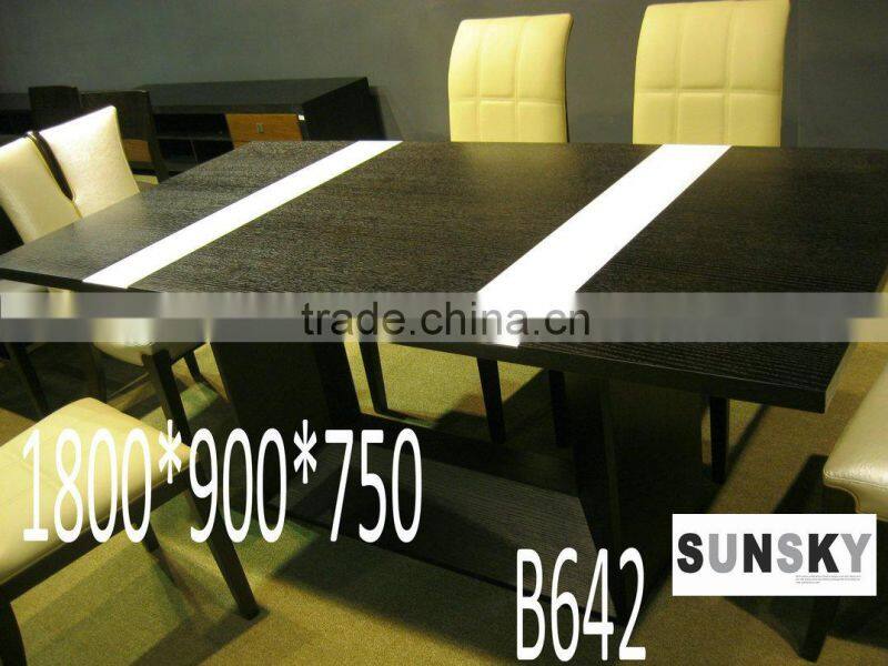 glass dining table