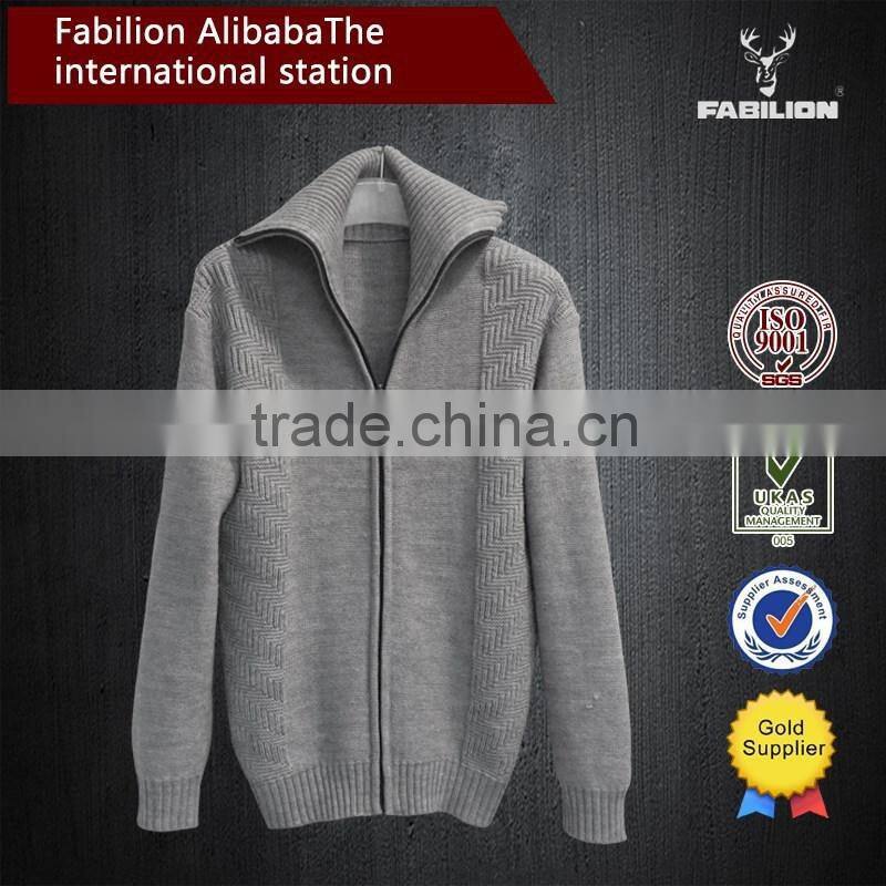 The new stripe pattern Close-fitting fashion sweater for splicing stripe sweater