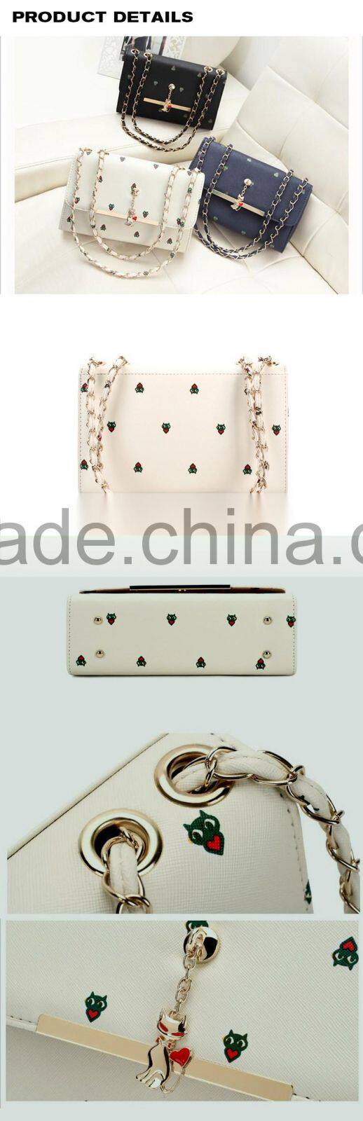 Modern design Advanced White PU Bag with Buckle