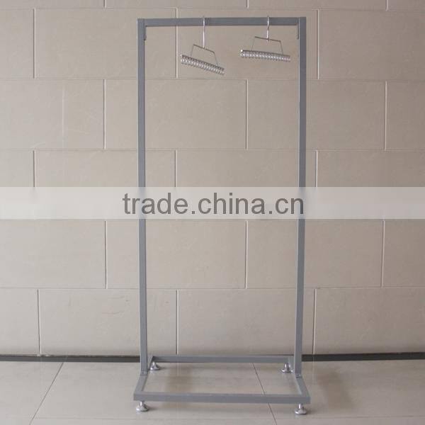 Adjustable Hanging Display Rack for Clothes