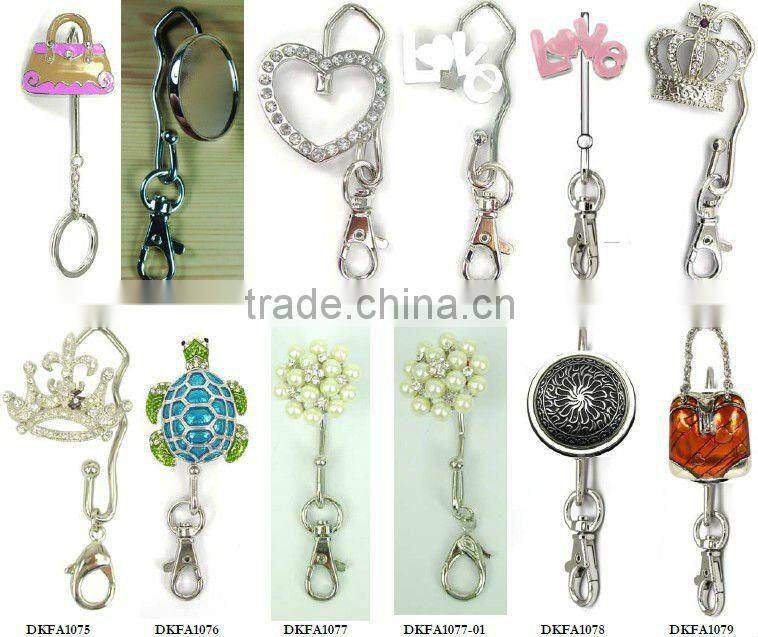 promotional meatl with diamond crown purse key finder,good quality,pass factory audit