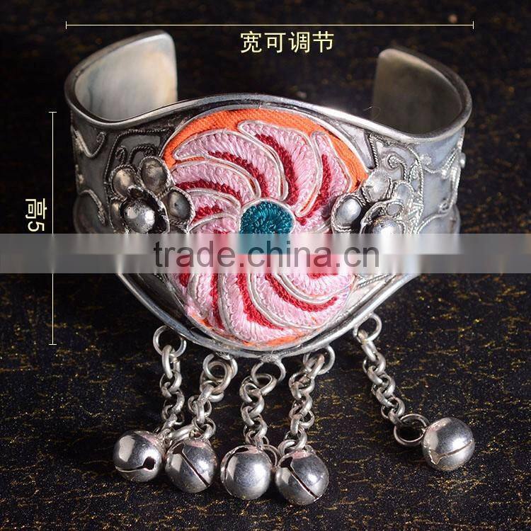 2016JIXIU new arrival embroidery bracelet for women