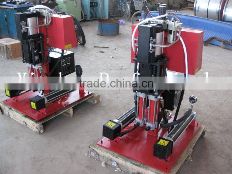 Advanced High Pressure Injection Moulding Automatic Pu Foam Spray Machine