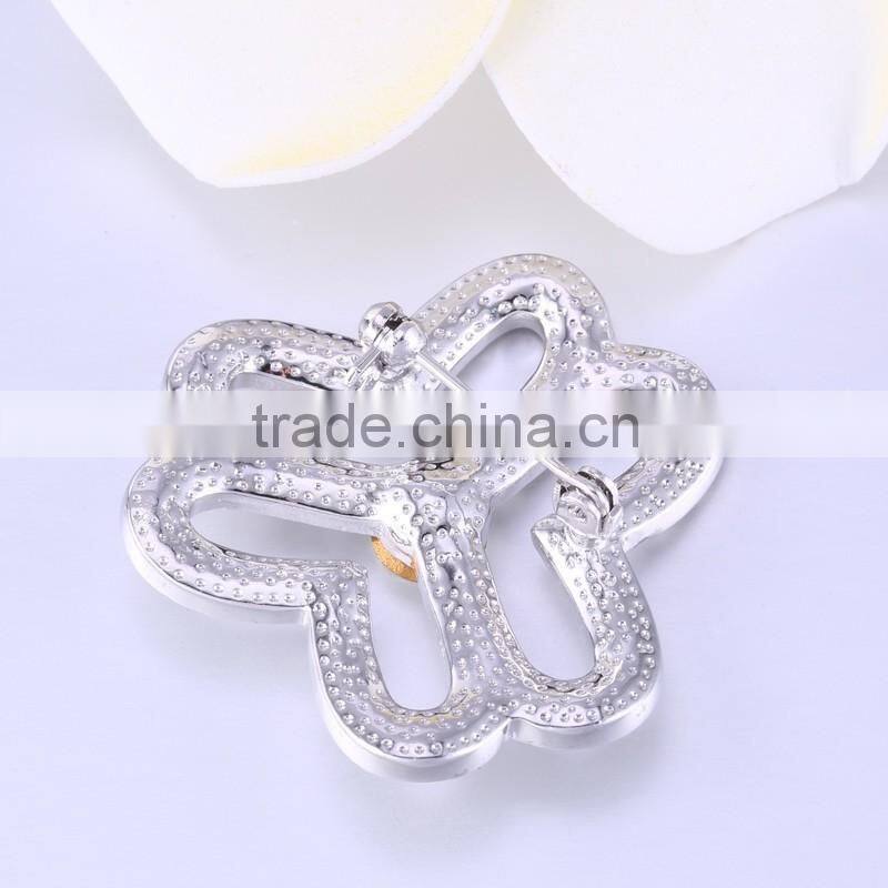 2016 New flower design rhodium Plated copper alloy brooch with big shell pearl