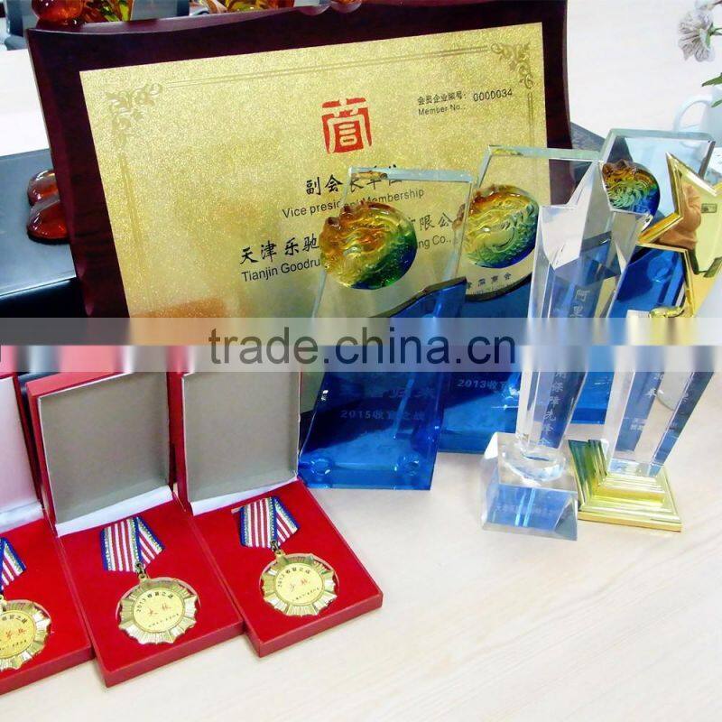 Best Chinese Brand LingLong Radial truck tire LLA01 13R22.5-16 for sale