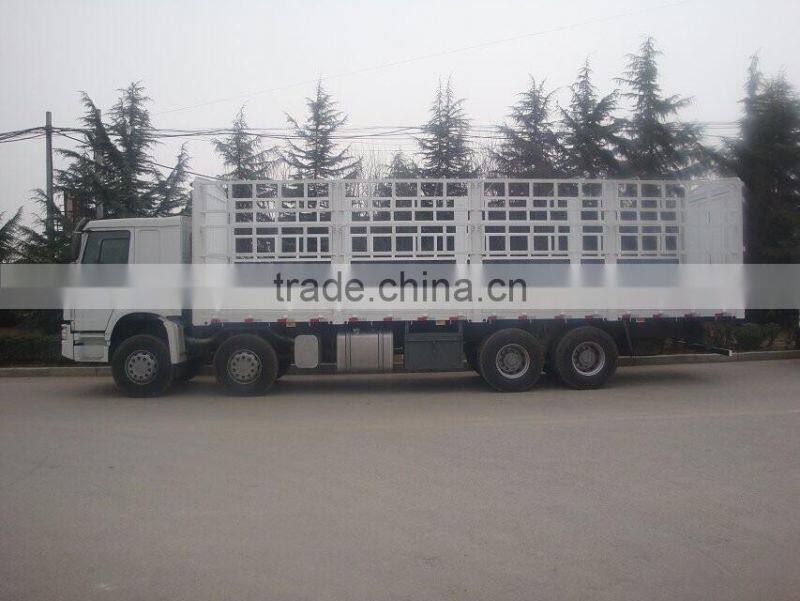 sinotruk fence cargo truck / howo 8x4 Stake Truck