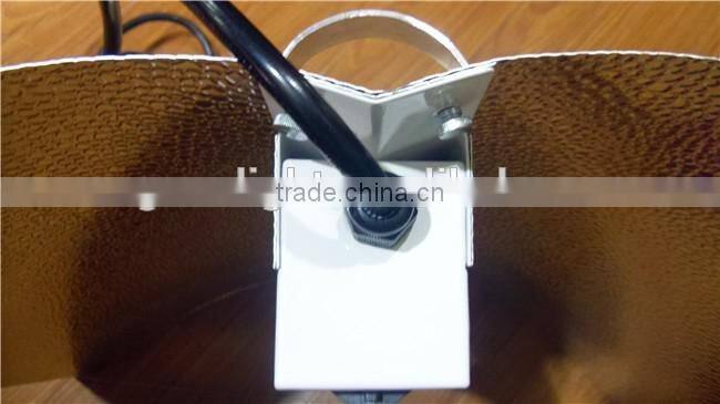 Adjust-A-Wing Avenger Large Light Reflector w/Cord