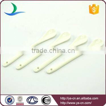 Eco-friendly wholesale white ceramic spoons