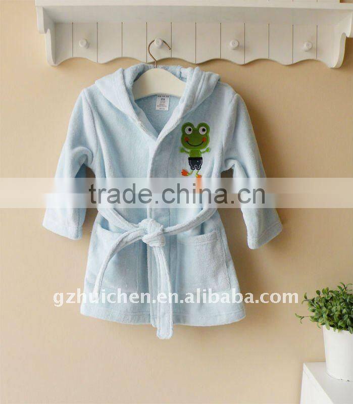 2011 autumn baby clothes 100% cotton embrooider baby bathrobe