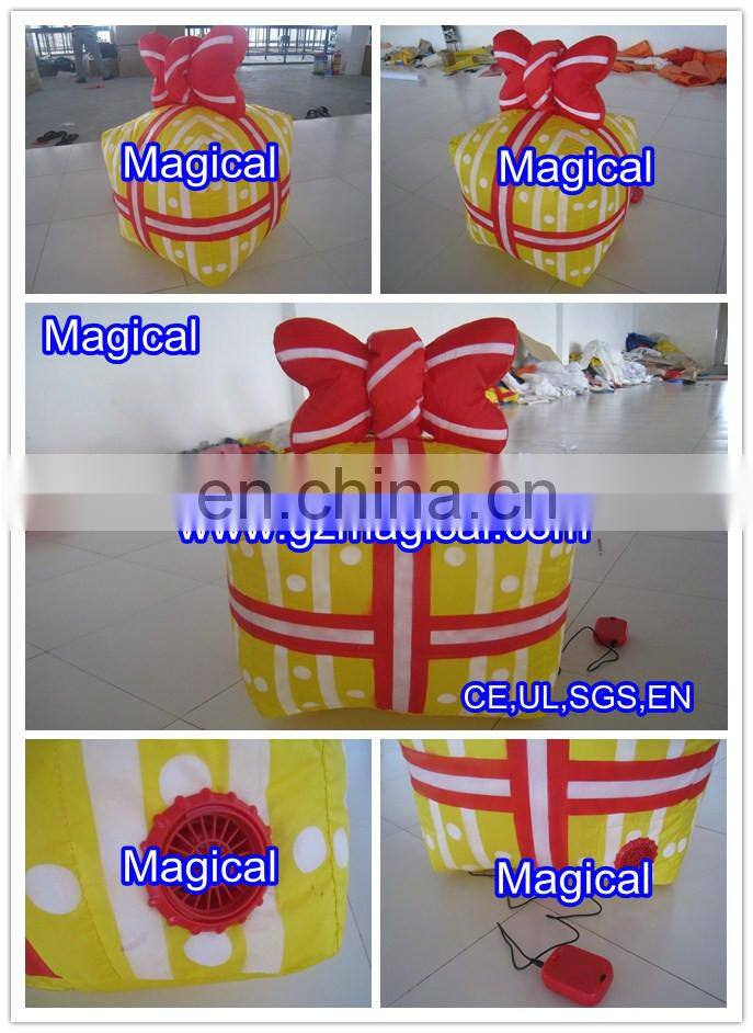 small inflatable red house for christmas use/ christmas house tent