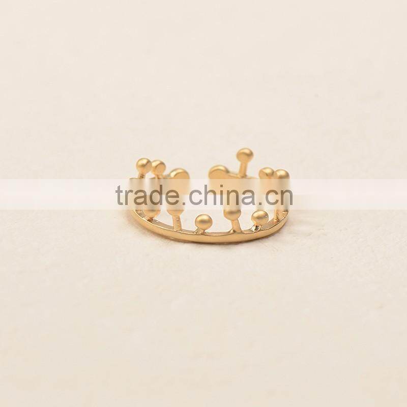 New Fashion polishing crown shape alloy finger ring