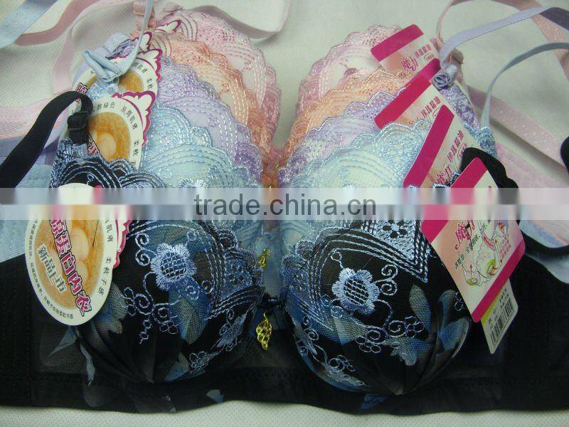 1.75USD 32-38B Cup Thin Foam Light Foam Ladies Sexy Bra With Massage Fucntion (gdwx092)