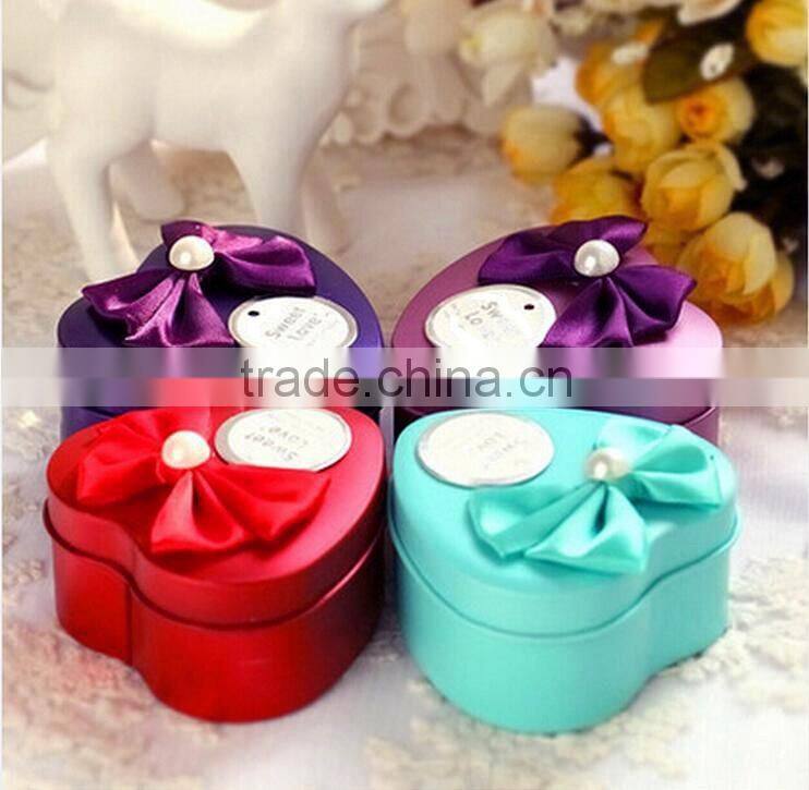 heart shaped chocolate tin box for gift