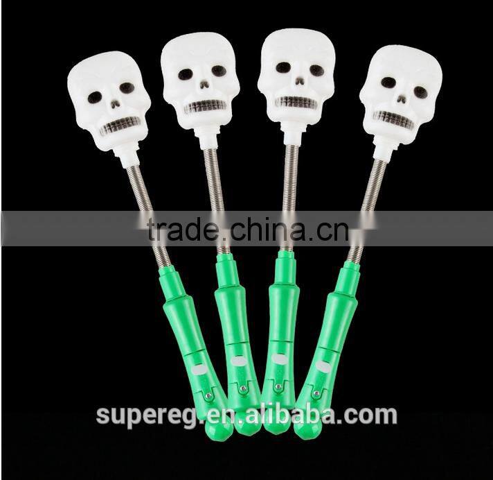 Halloween Pumpkin/Skull LED Light Stick Flash Glow PVC Fluorescence Sticks with Shaking Spring Party Decoration