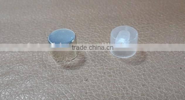 cosmetic assembly equipment