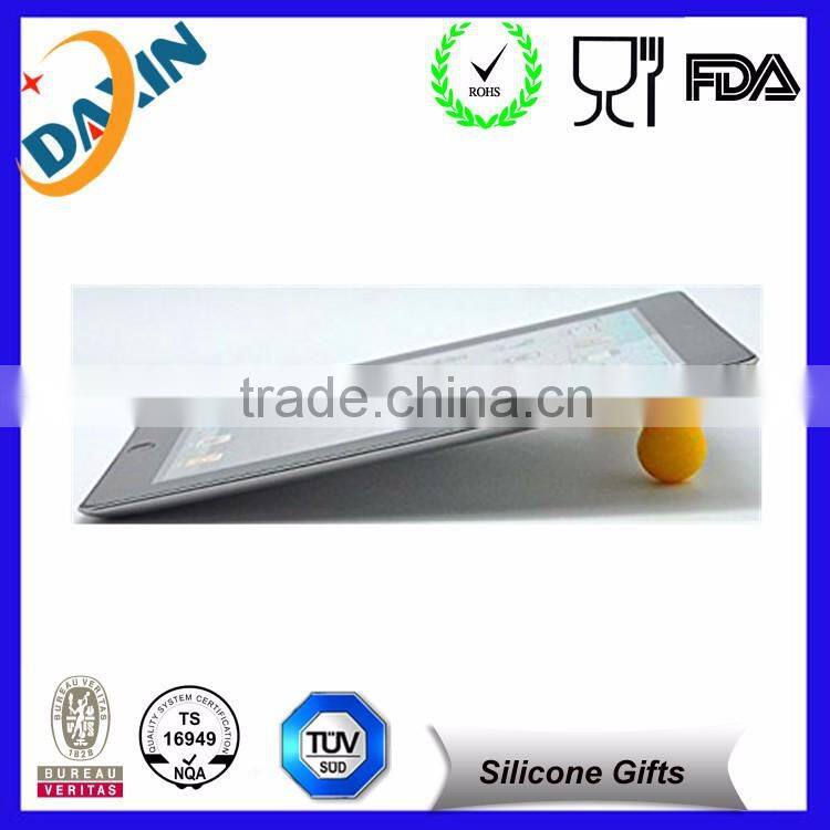 newest universal custom-design colorful sucker/octopus phone stand