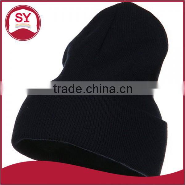 Winter knitted beanie hat with custom label for men and women