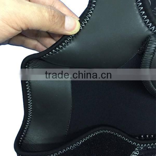 2mm wetsuits with smooth skin on collar