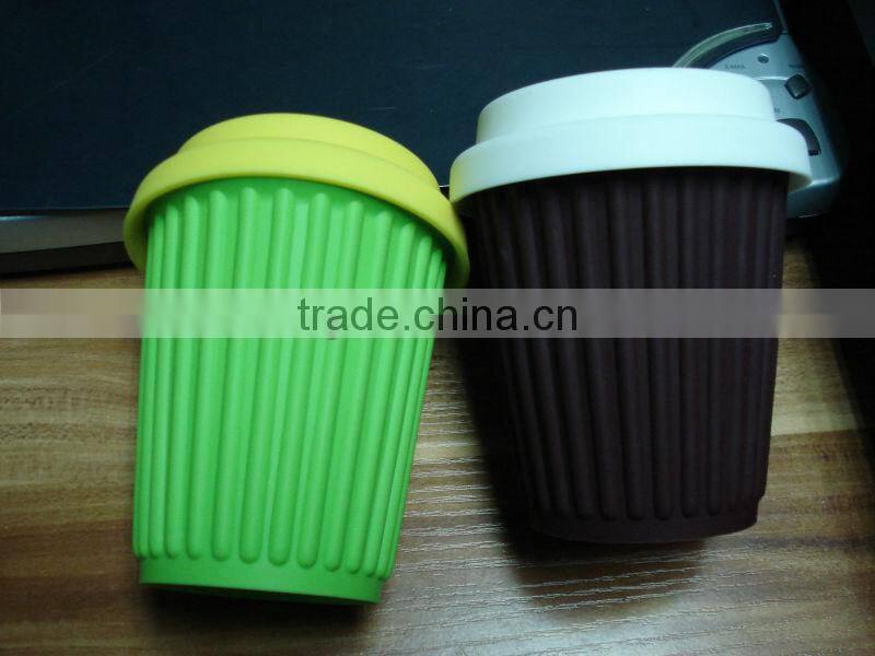 2014 hot sale candy color silicone mug/silicone cup