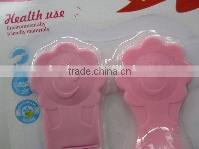 Plum blossom shaped comb with brush for children/plastic hair brush