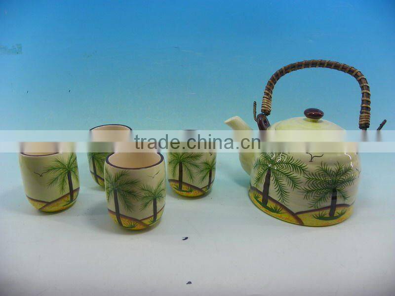 Eco-friendly ceramic mugs and tea cups set