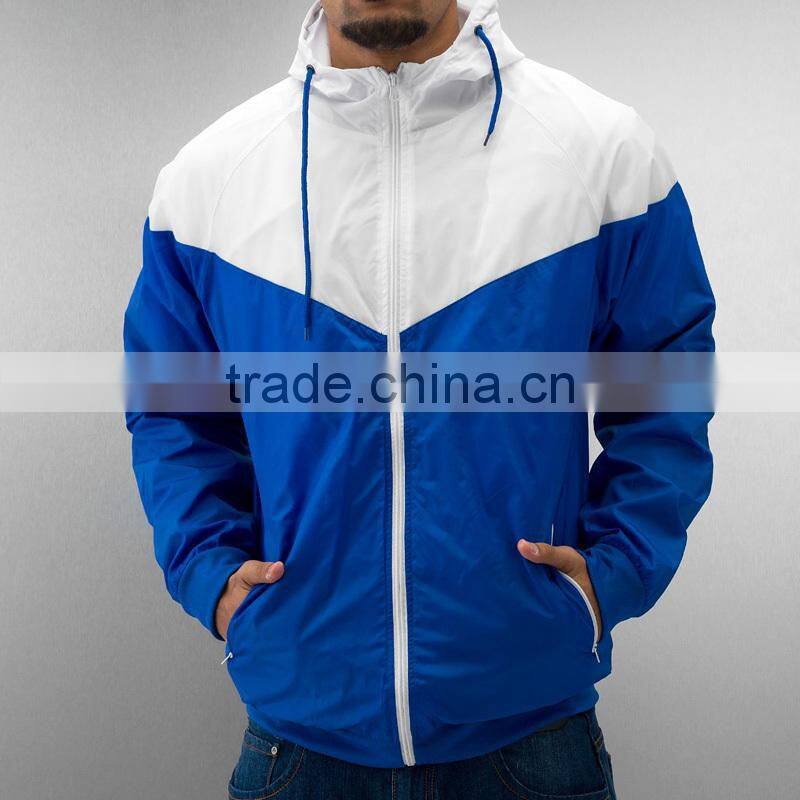 Waterproof and Windproof Wholesale Urban Sportswear for Men